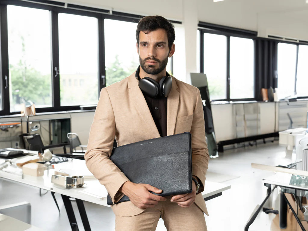 15 Leather Folio